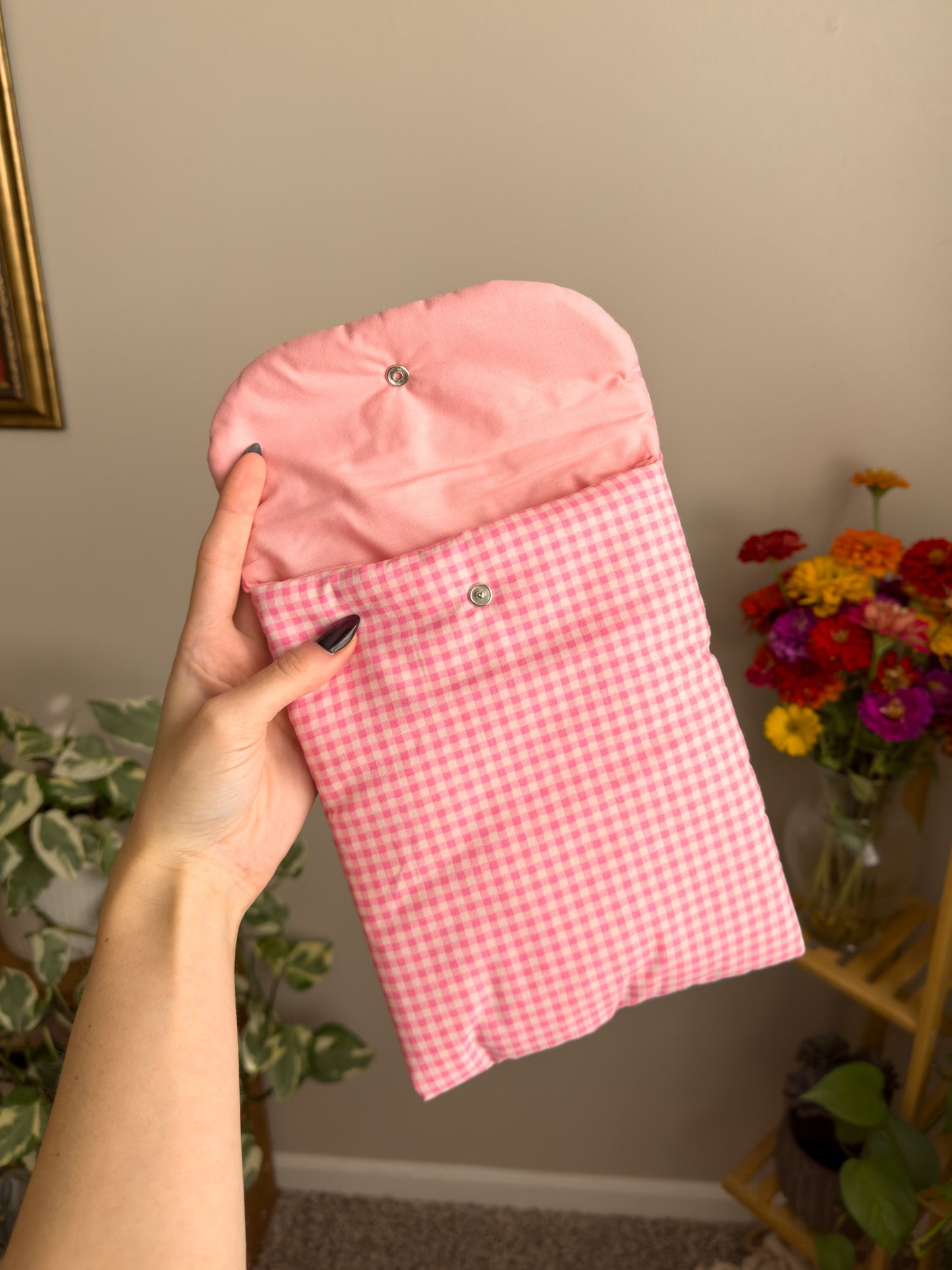 Market Exclusive E-Reader Sleeves
