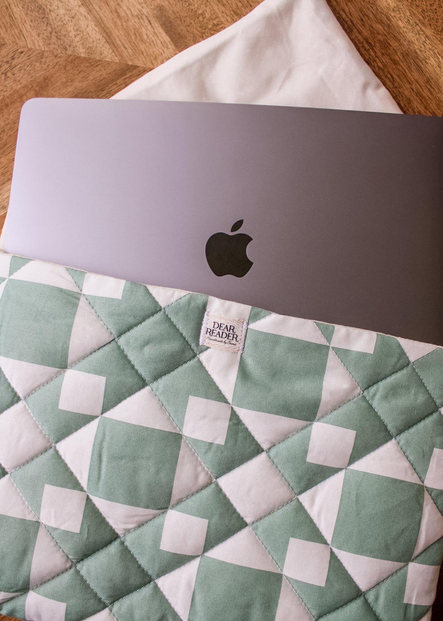 Quilted Laptop/Tablet Sleeve - Green Mosaic