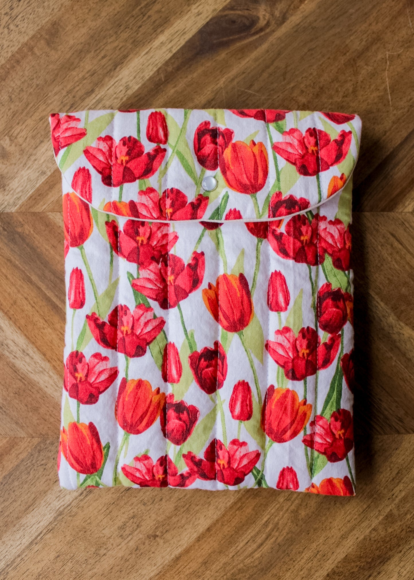 Quilted E-Reader Sleeve - Tulips