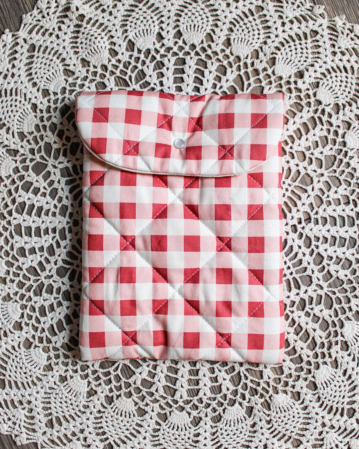 Kindle Sleeve - Rose Gingham