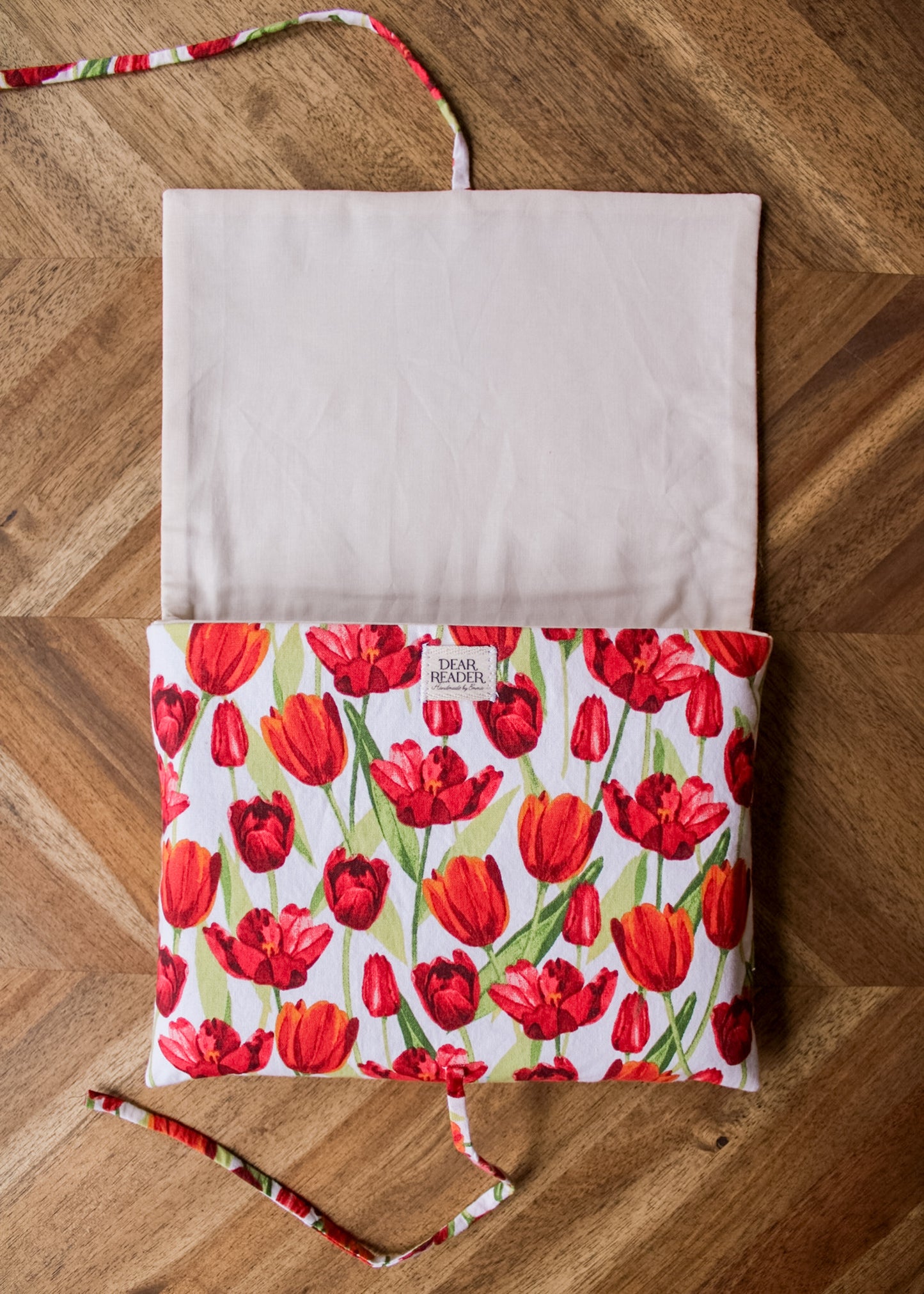 Book Sleeve - Tulips