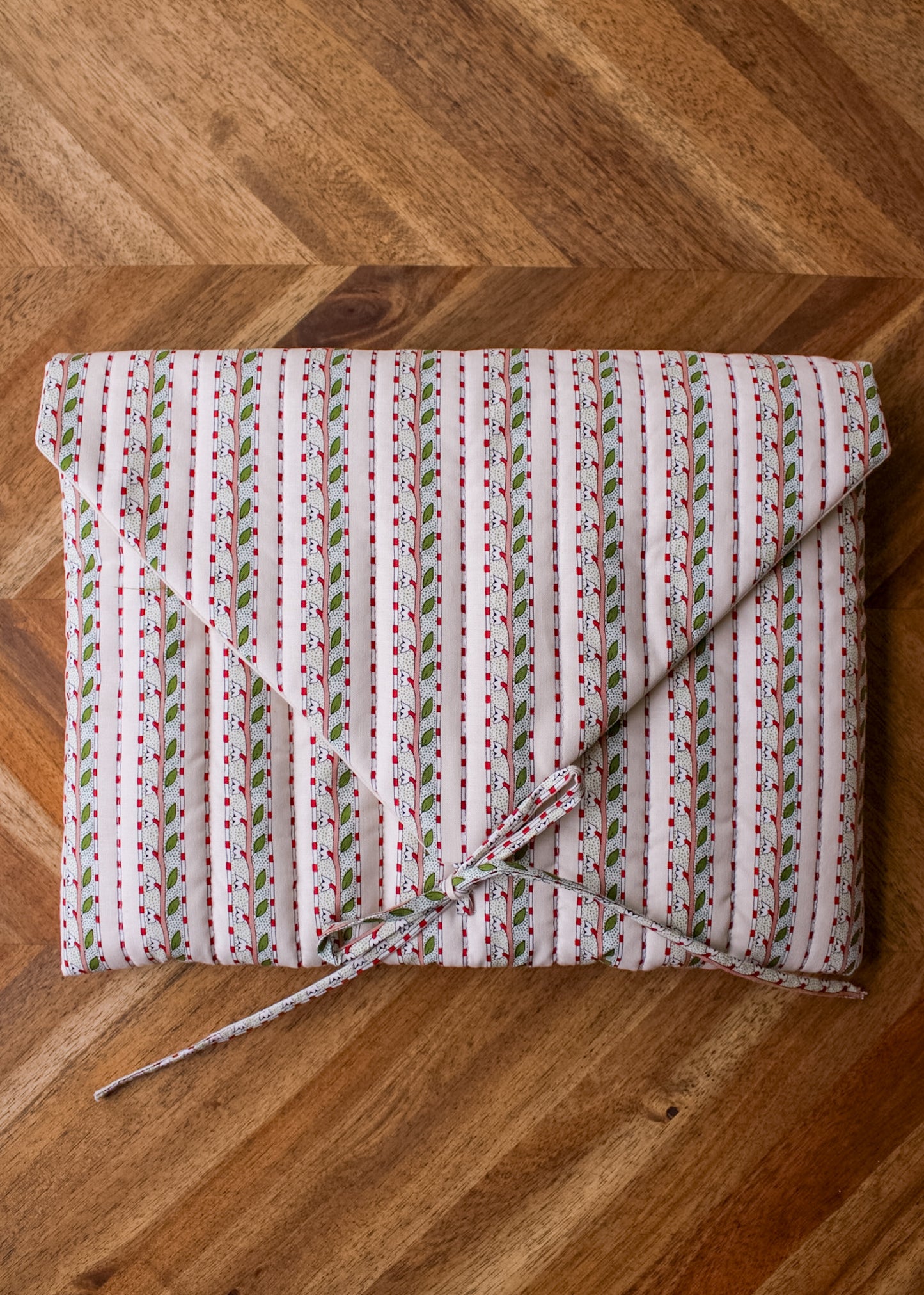 Quilted Laptop/Tablet Sleeve - Floral Stripe