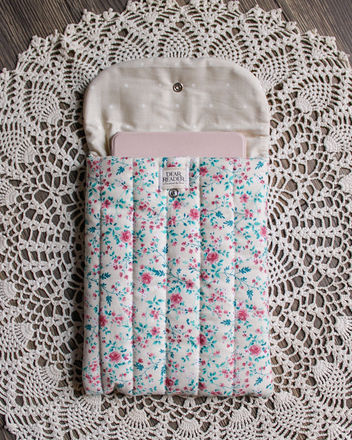 Kindle Sleeve - Rose Vine