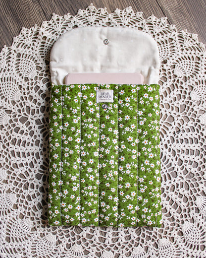 Kindle Sleeve - Green Daisies