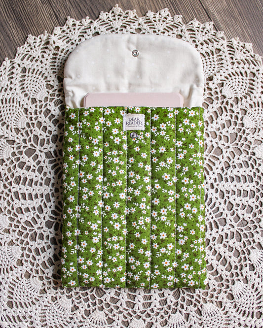 Kindle Sleeve - Green Daisies