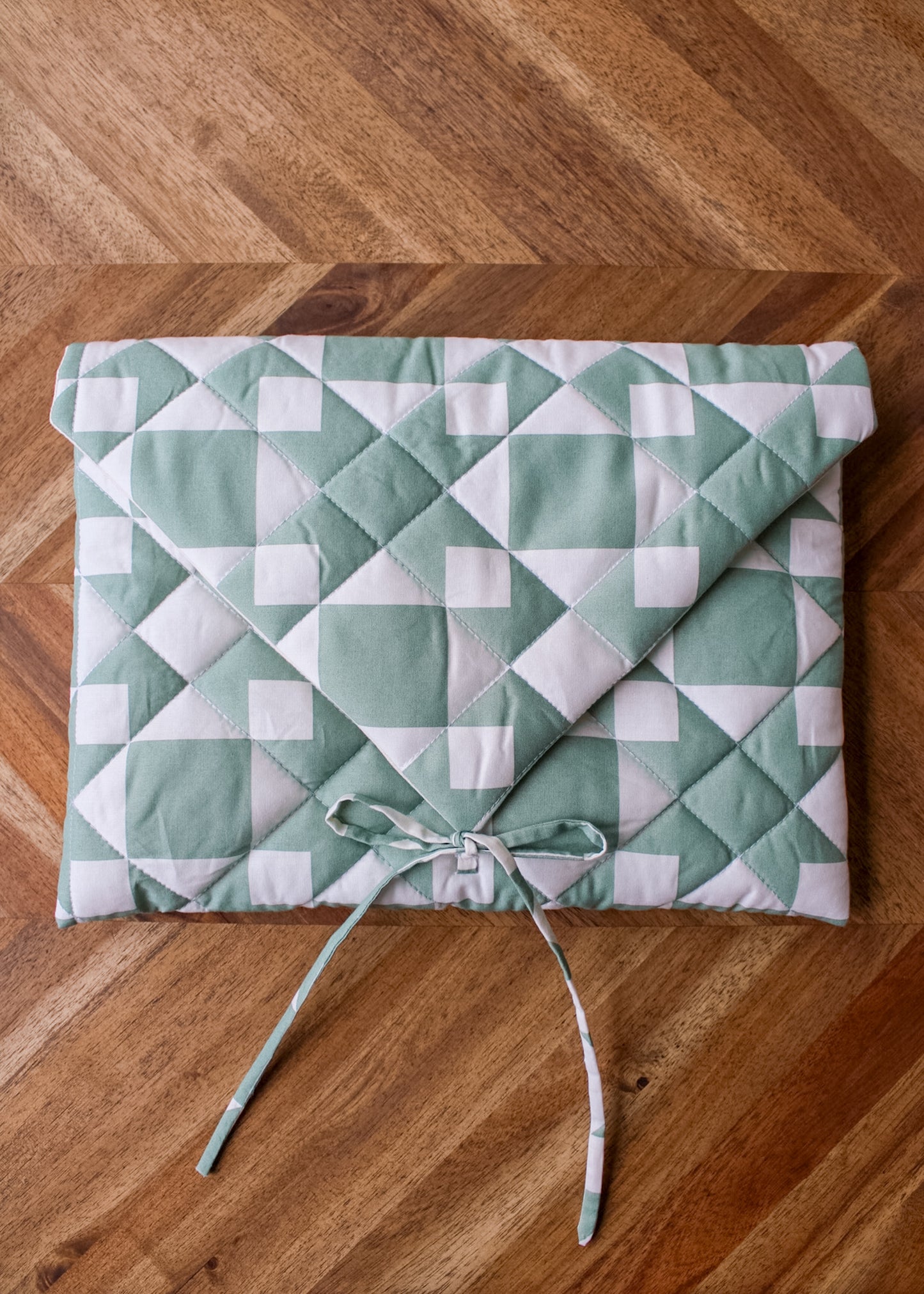 Quilted Laptop/Tablet Sleeve - Green Mosaic