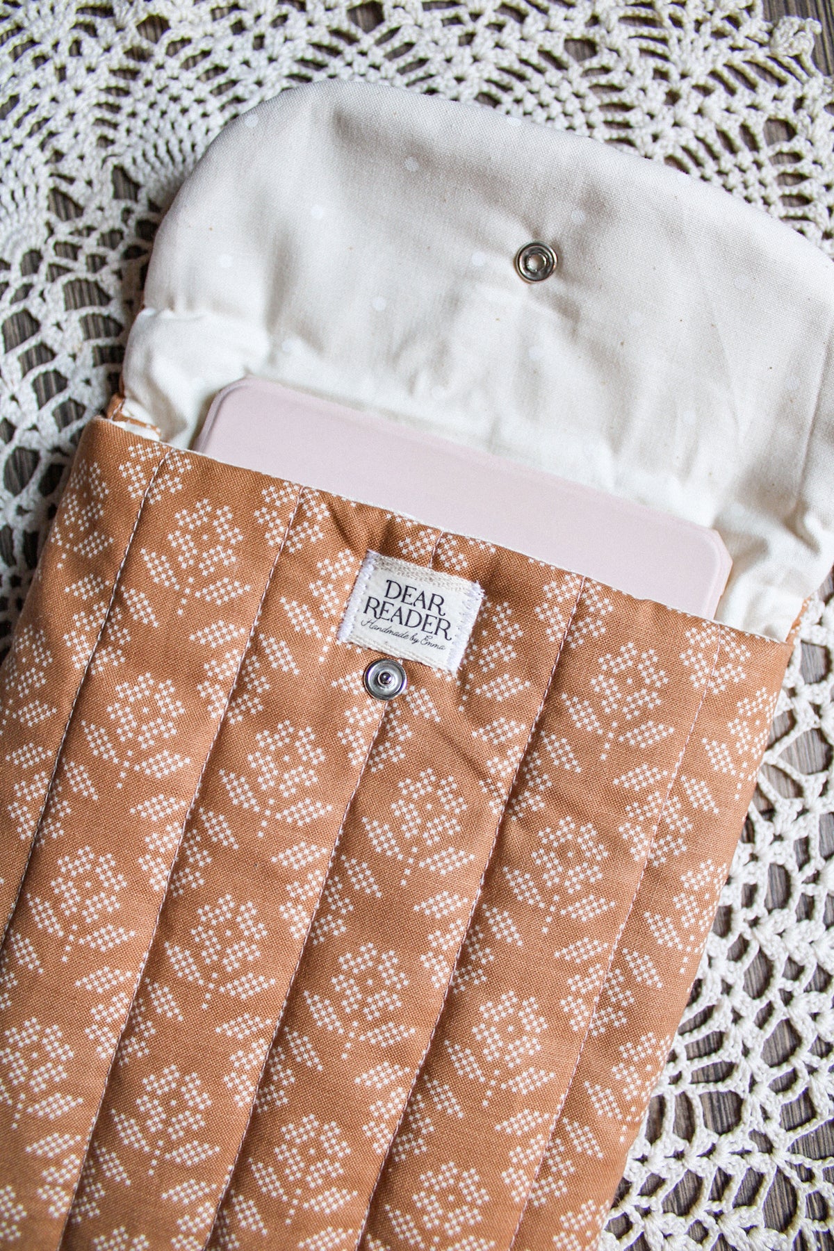 Kindle Sleeve - Stitched Flowers