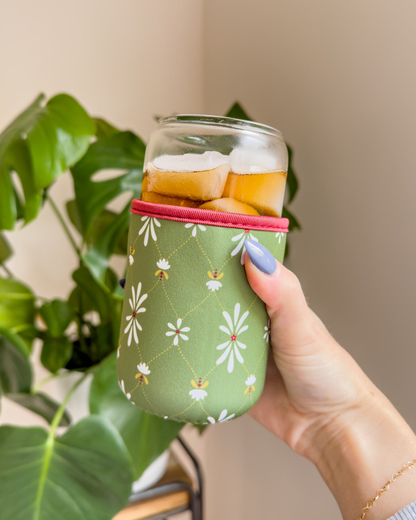 Green Floral Drink Sleeve