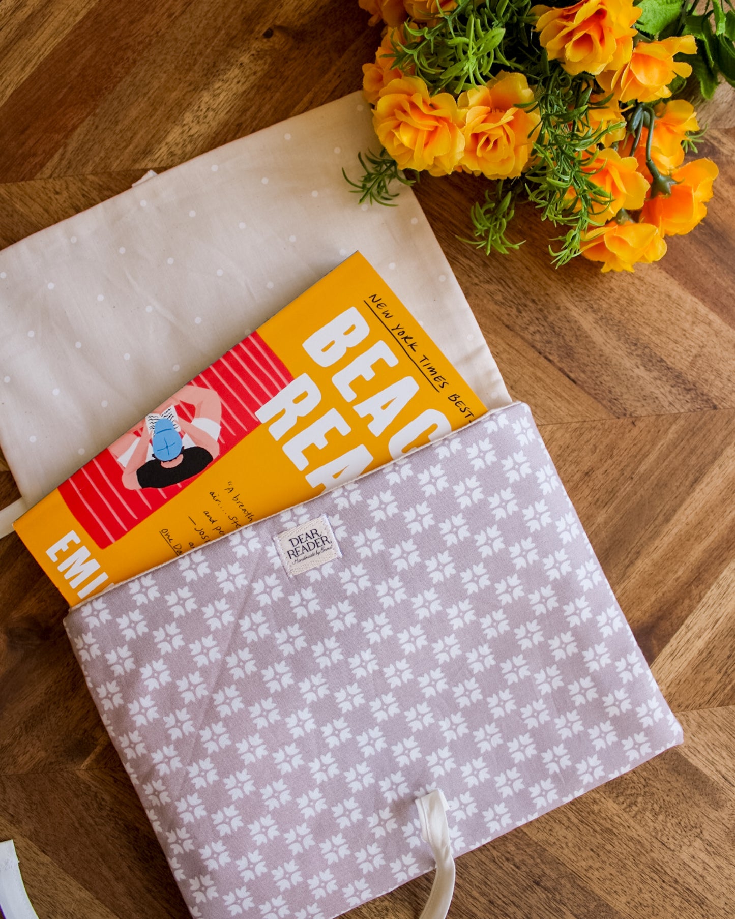 Book Sleeve - Quilt Check